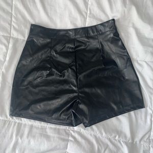 Alondra & Evelyn X SHEIN High Waist PU Leather Shorts
